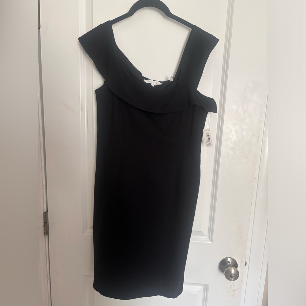 Nwt Black Asymmetrical Sleeve Stretch Dress At-The-Knee, Size 12
